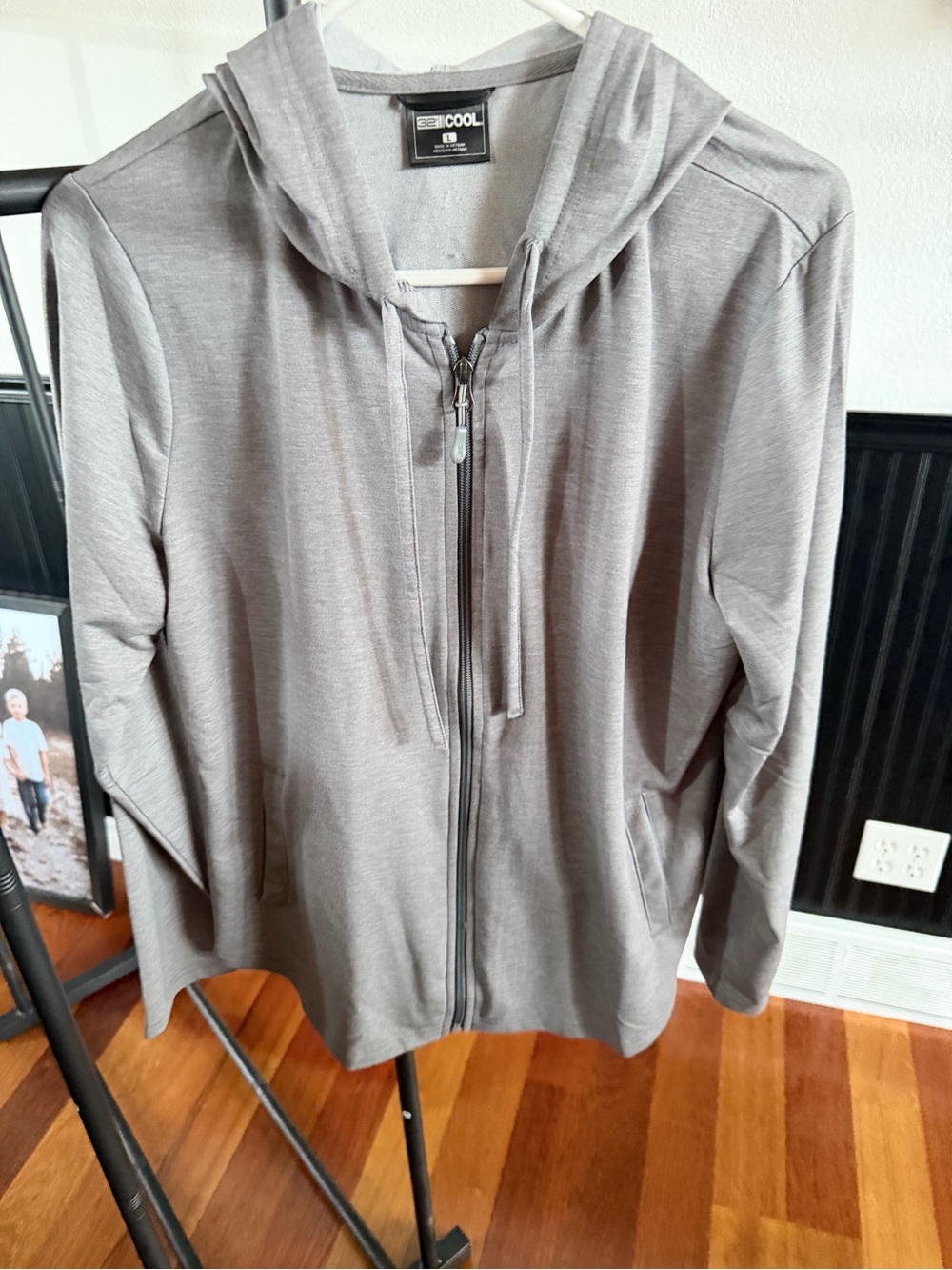 iCool Men's Lightweight Gray Zip Hoodie